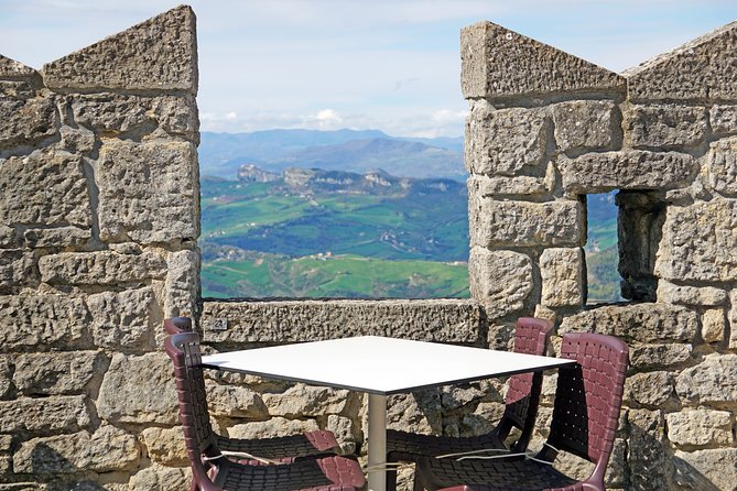 Private Tour of San Marino: UNESCO World Heritage Site - About the Tour Operator Curioseety