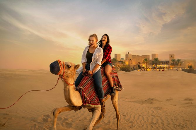 Royal Desert Fortress Safari With 5 Star Buffet Live BBQ & Shows - Artisanal Henna Hand Painting