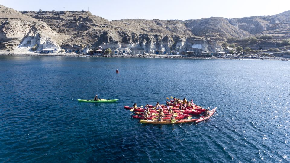 Santorini: Sunset Sea Kayak With Light Dinner - Sunset Viewing and Dinner