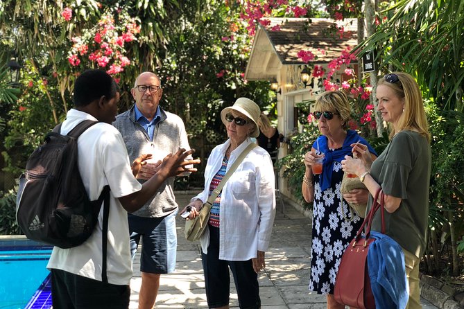 Savor Old Nassau Dining Stroll by Tru Bahamian Food Tours - Sampling Rum Cocktails