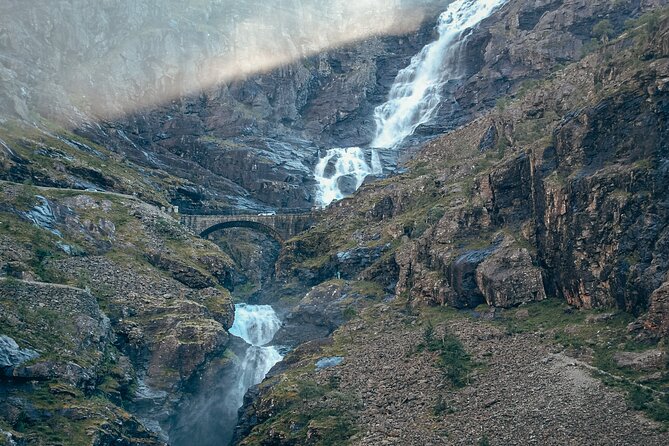 Sightseeing Tour in Trollstigen - Land of Trolls - Tour Suitability