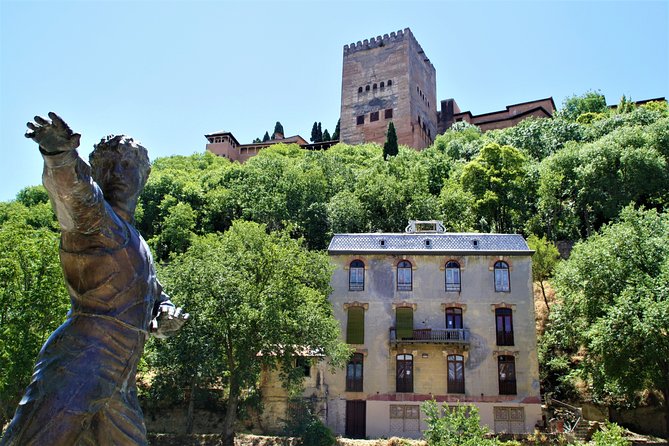 Sunset Walking Tour in Albaicinï¿½ & Sacromonte - Stunning Sunset Views