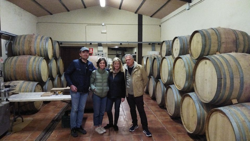 TOP WINE TOUR- Vineyard & Cellar Visit + 6 TOP Wines + Tapas - Things To Known