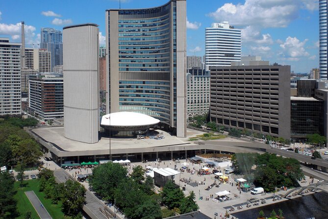 Torontos Financial District and City Halls: A Self-Guided Audio Tour - Downloading the VoiceMap App