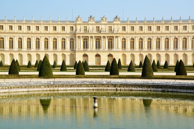 Versailles Palace Entrance Ticket and Breakfast at Ore Restaurant - Strolling the Palace Gardens