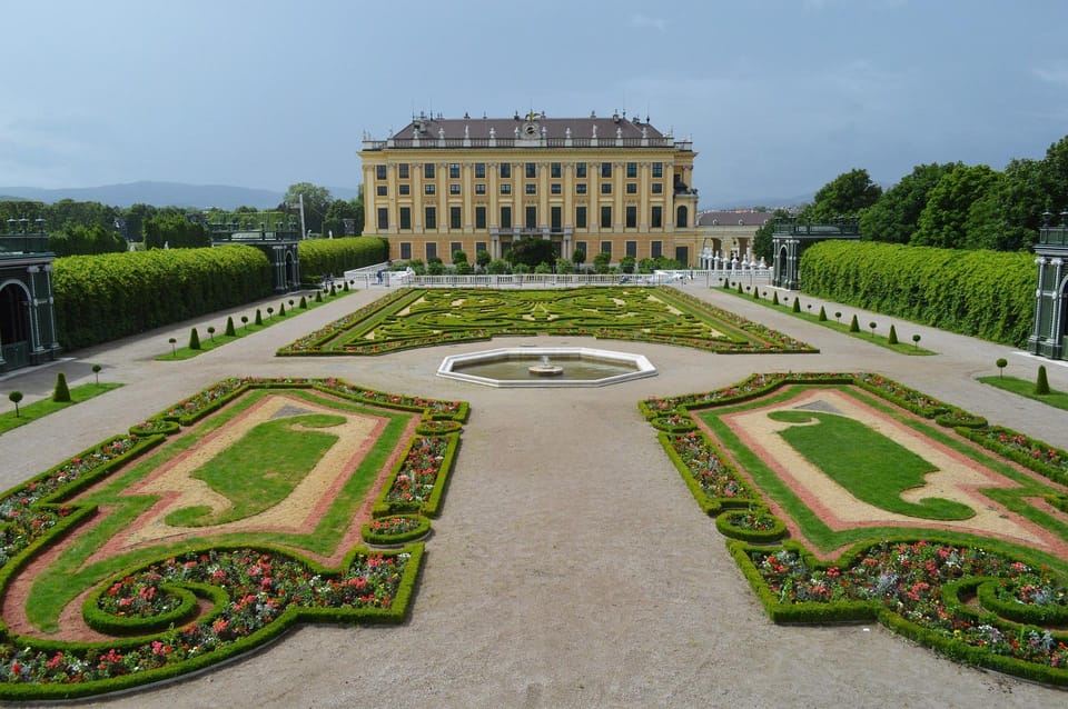 Vienna Private Guided City and Old Town Tour - Hofburg Palace