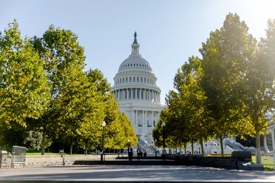 2 For 1! DC Highlights & Arlington Cemetery Tour Bundle - Accessibility and Mobility Considerations