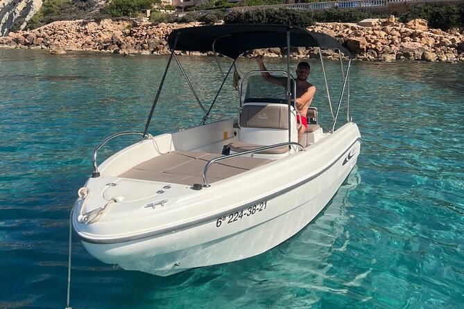 2 Hours Boat Rental in Santa Ponsa Without License - Snorkeling Equipment