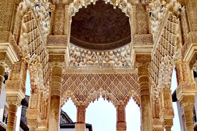 Alhambra Private Tour: Nasrid Palaces and Generalife - Pricing and Availability