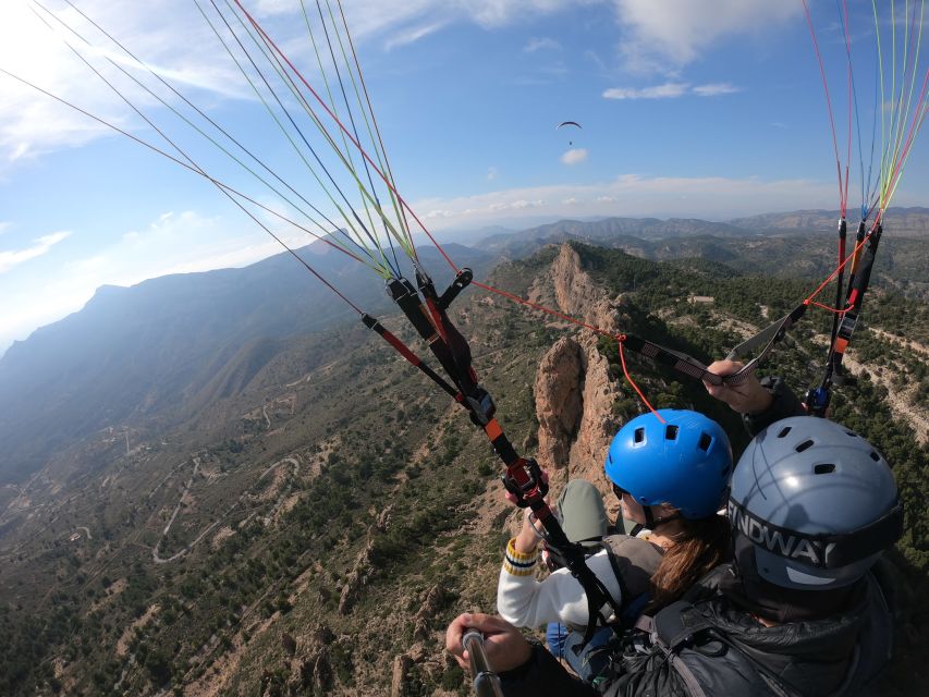 Alicante and Santa Pola: Tandem Paragliding Flight - Weather Considerations