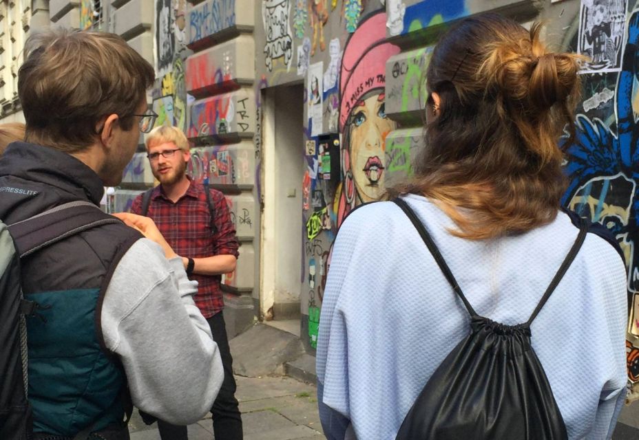 Alternative Hamburg / Street Art Private Tour - Repurposed Spaces