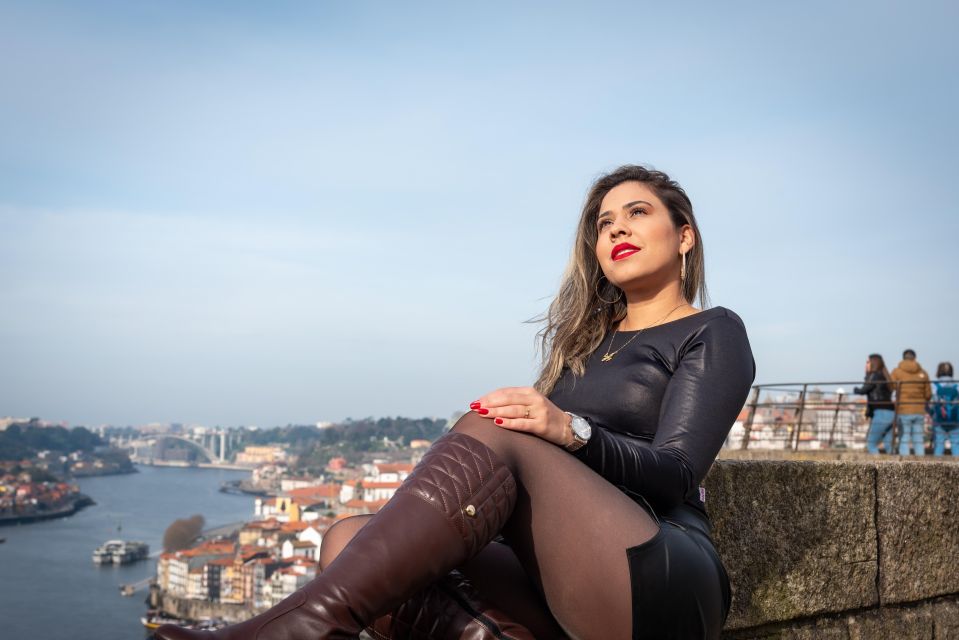 Amazing Photo Shoot in Porto - Capturing Iconic Sights