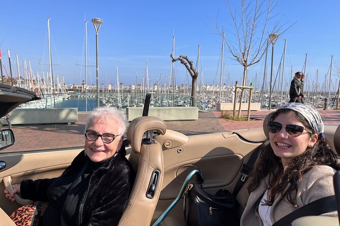 Barcelona in a Convertible - Private Guided Tour - Booking and Logistics