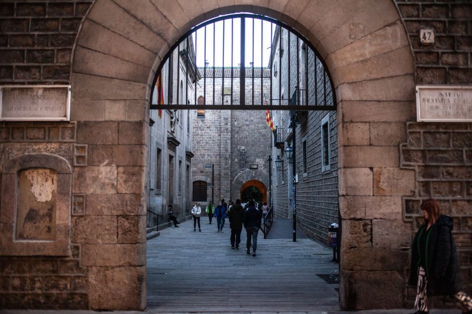 Barcelonas Dark History Walking Tour in El Raval - Bar Marsella and Sant Pau Del Camp