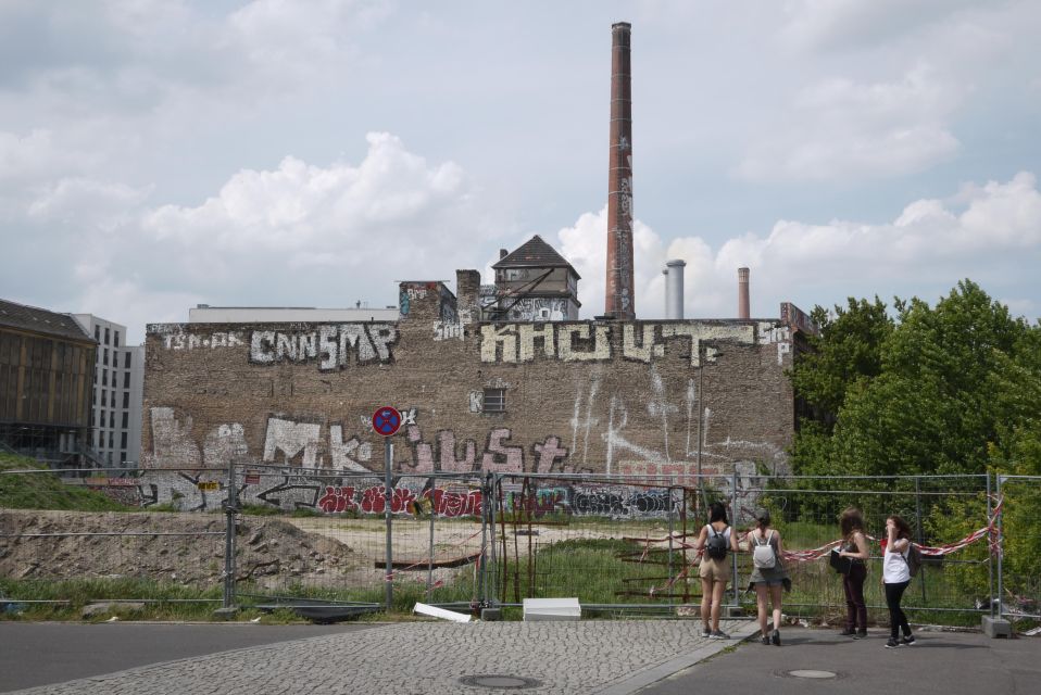 Berlin: History and Alternative Tracks With Local Guide - Frequently Asked Questions