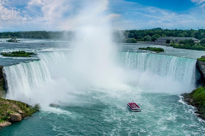 Best of Niagara Falls Canada Small Group Boat and Behind Falls - Immersive Waterfall Encounters