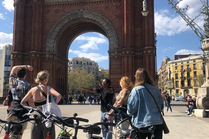 Bike Tour in Barcelona: History, Architecture and Culture - Included in the Tour