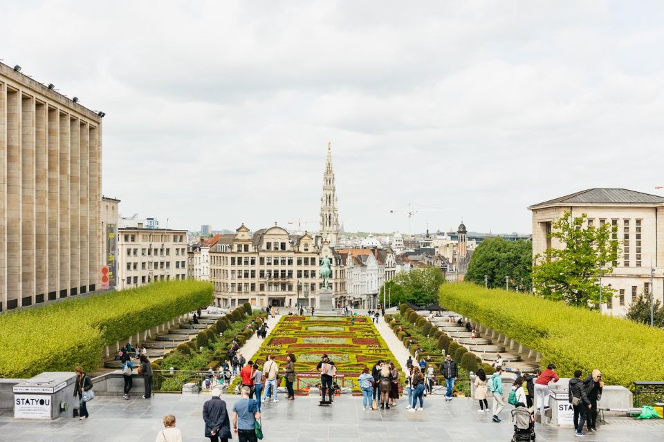 Brussels: City Highlights Walking Tour and Food Tasting - Cancellation Policy and Reservation