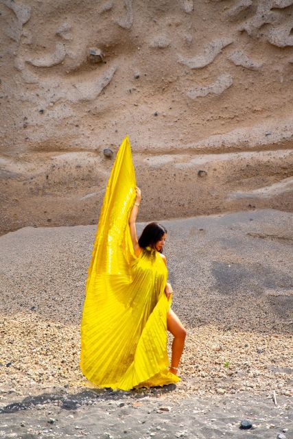 Capture Your Santorini Dream: Flying Dress Photography - Preparing for the Photoshoot