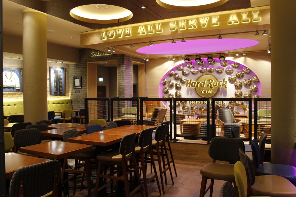 Copenhagen: Hard Rock Cafe With Set Menu for Lunch or Dinner - Menu Options