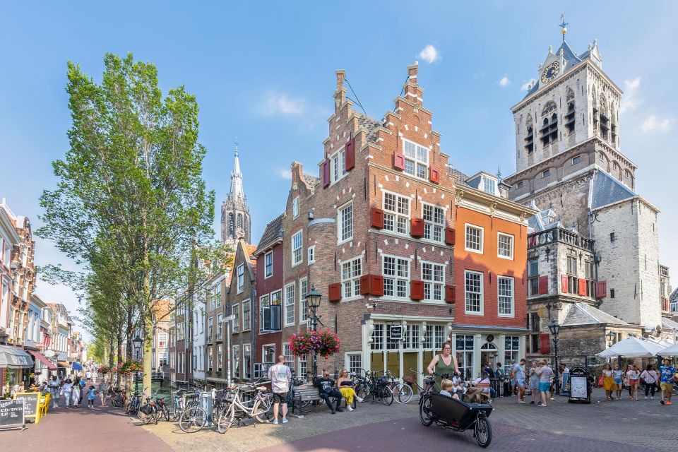 Delft: Walking Tour With Audio Guide on App - Multilingual Audio Guide Experience