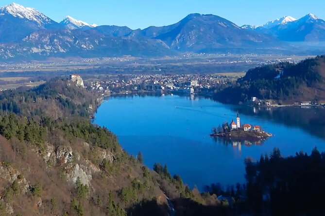 Enjoy the Boat Ride on Lake Bled and Castle - Explore the Regions Natural Landscapes