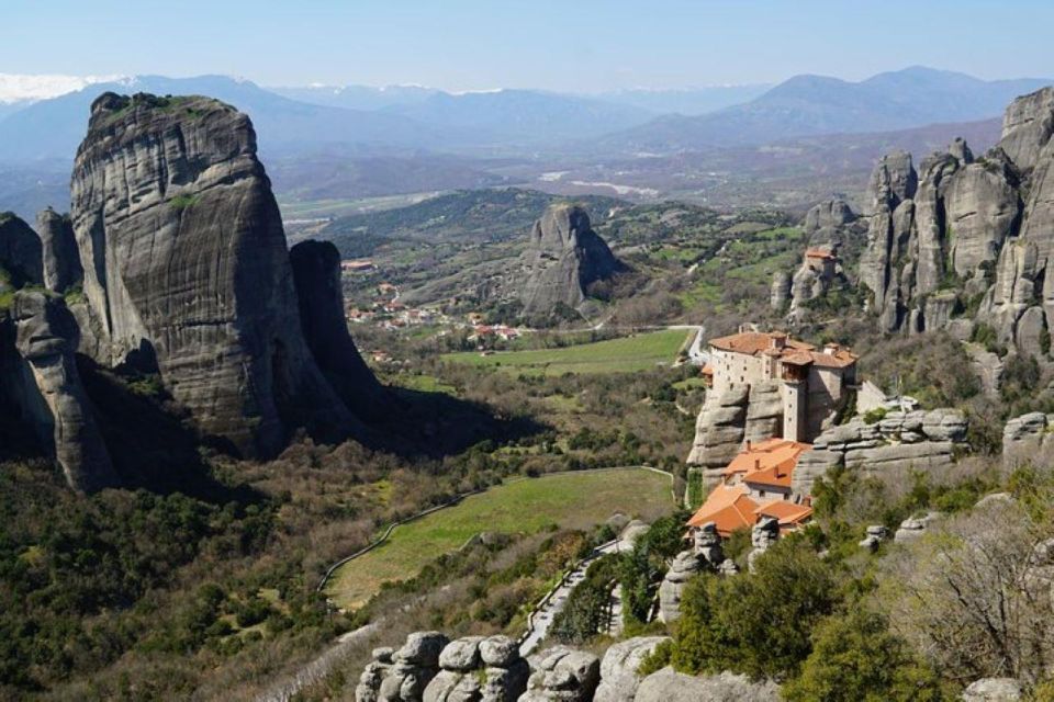 From Athens: 2-Day Delphi, Meteora, and Thermopylae Tour - Visiting Meteora Monasteries