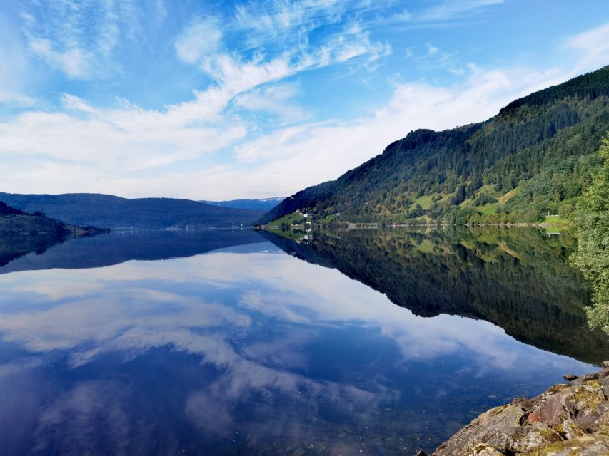 From Bergen: Flåm Flexible Tour With Stegastein Viewpoint - Flåm Railway and Cruise