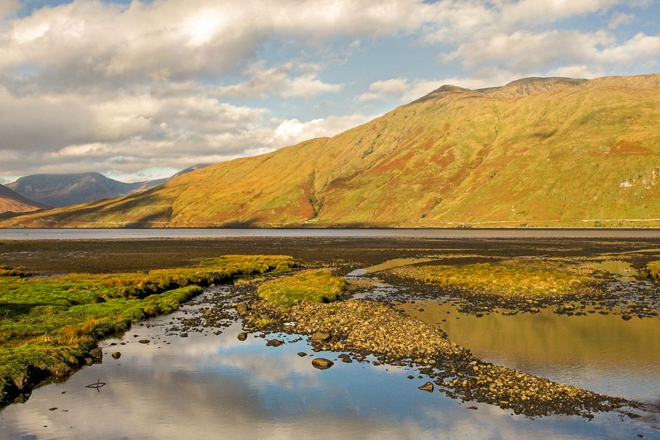 From Galway: Connemara & Kylemore Abbey Full-Day Guided Tour - Visiting Kylemore Abbey