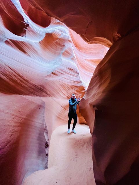 From Las Vegas Antelope Canyon X and Horseshoe Band Day Tour - Tour Schedule and Logistics