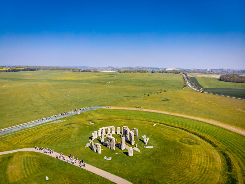 From London: Private Skip-the-Line Stonehenge Tour - Exploring the Inner Circle