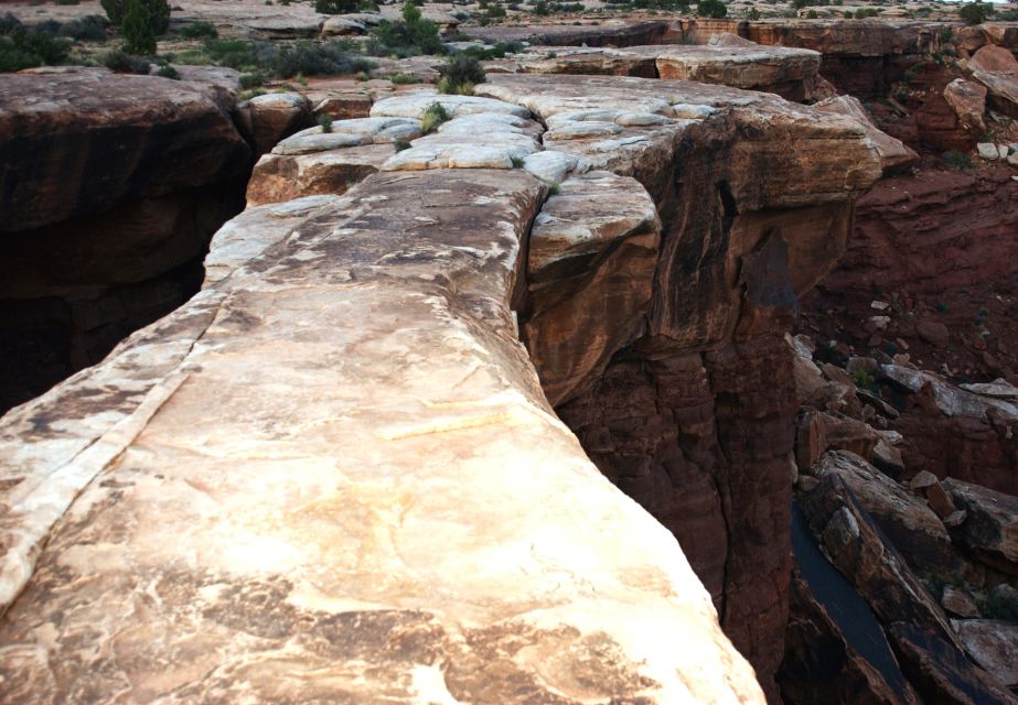 From Moab: Full-Day Canyonlands and Arches 4x4 Driving Tour - Iconic Rock Formations