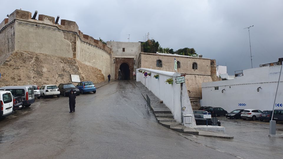 From Tarifa: Tangier Day Tour With Bazaar Shopping and Lunch - Exploring Tangier