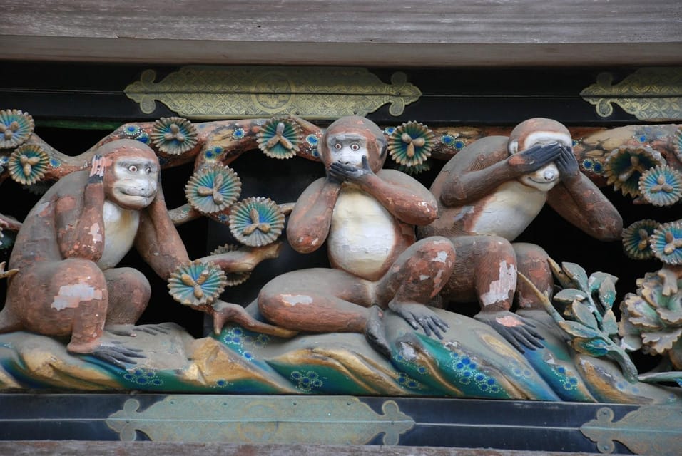 From Tokyo: Nikko Private City Sightseeing Tour With Driver - Admiring Toshogu Shrines Carvings