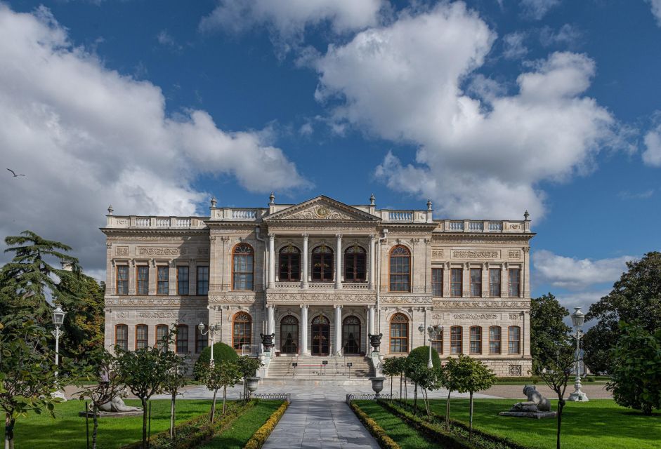 Guided Dolmabahce Palace Tour With Bosphorus Sunset Cruise - Included Refreshments