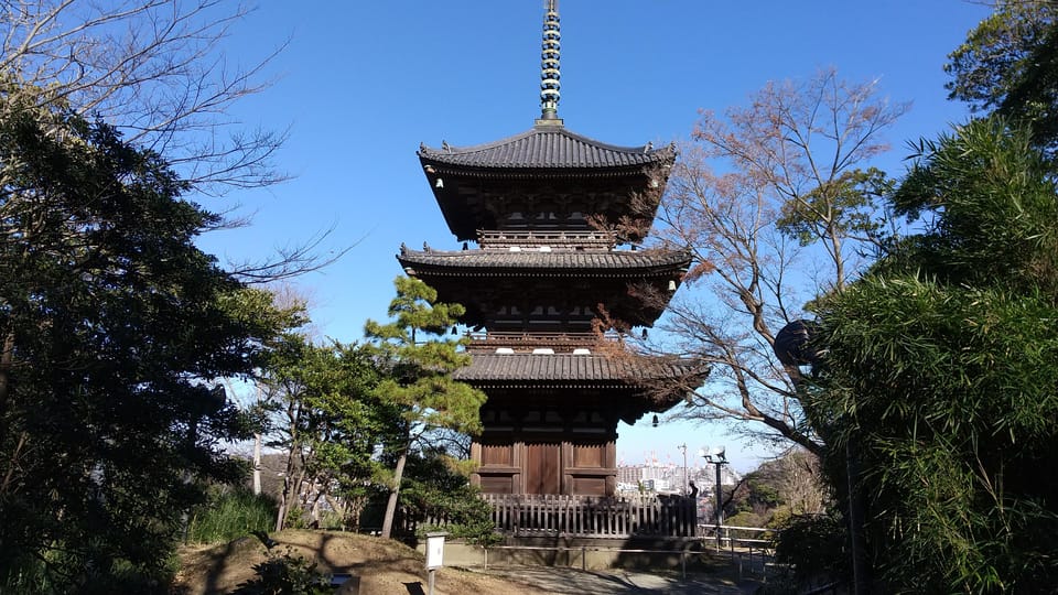 Heart of Yokohama Walking: Experience Hill Area - Motomachi Shopping Street