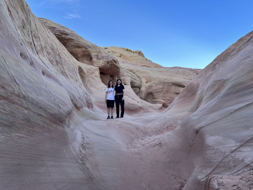 Las Vegas: Valley of Fire Sunset Tour With Hotel Transfers - Geological Wonders and Wildlife