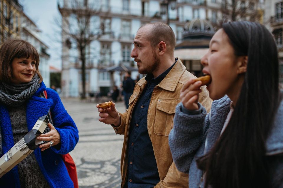 Lisbon: Evening Food & Wine Walking Tour With Local Guide - Accessibility and Dietary Considerations