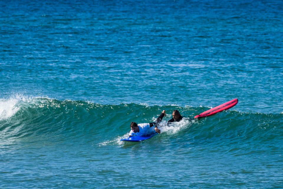 Lisbon: Surf Lesson 2 Hour All Levels - Getting There