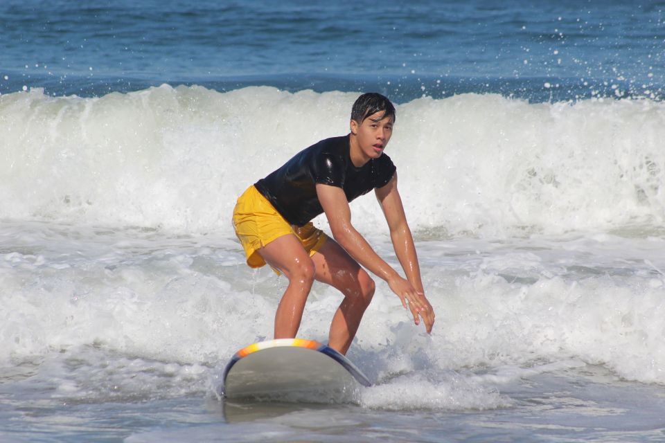 Los Angeles: Group Surfing Lesson - Equipment and Amenities