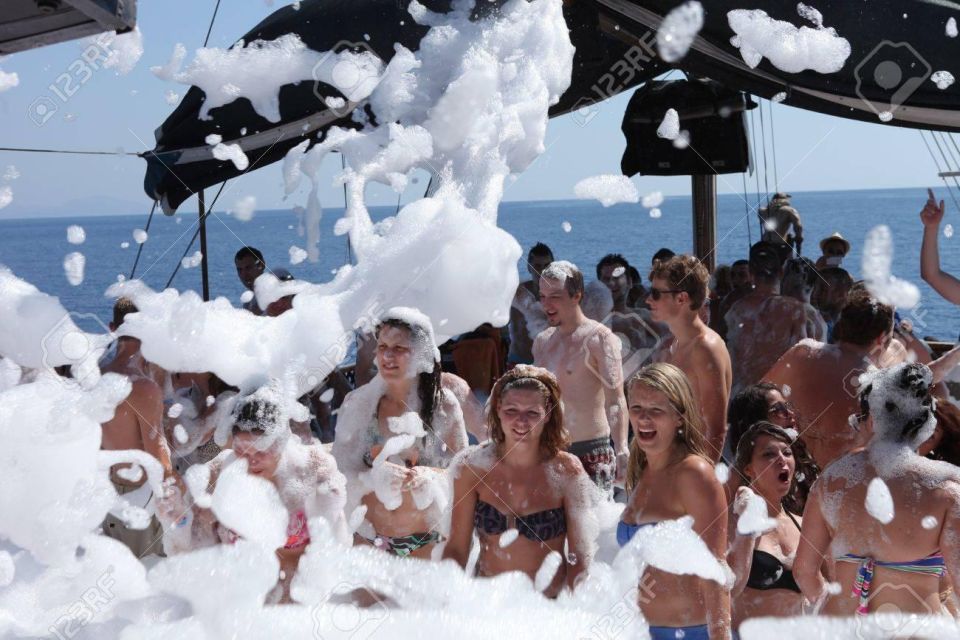 Marmaris Pirate Boat W/ Lunch, Unlimited Drinks & Foam Party - Boat Facilities