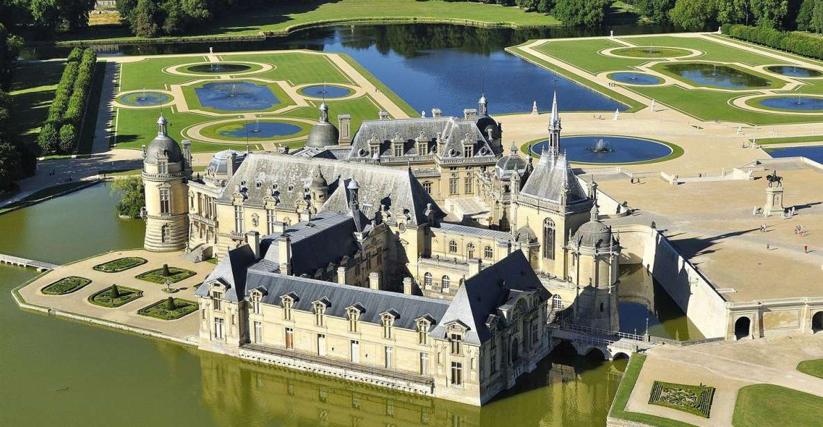 Paris: Private Transfer Château Chantilly 7-Seater Van 5H - Cancellation Policy Details