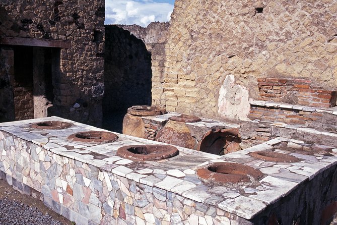 Pompeii, Mt. Vesuvius, Herculaneum Private Tour - Review Highlights