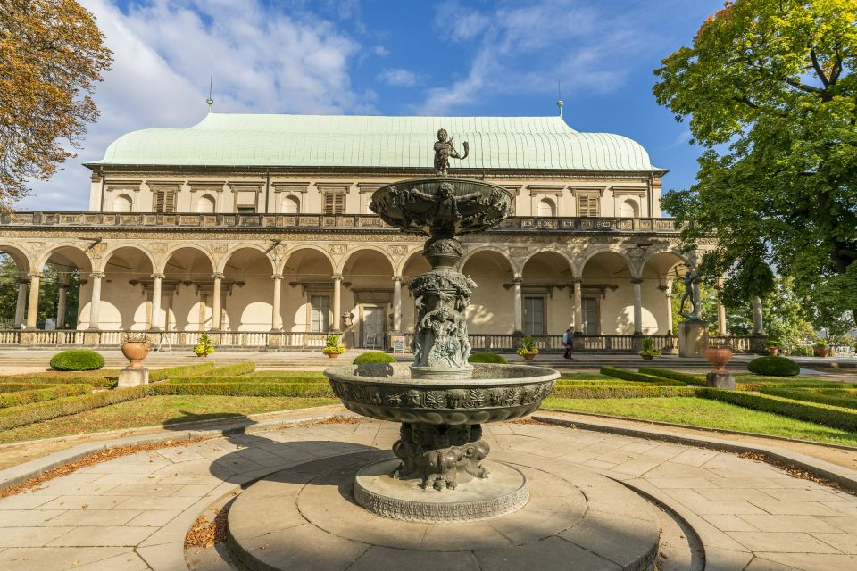 Prague: Castle Tour With Local Guide and Entry Ticket - Customer Reviews