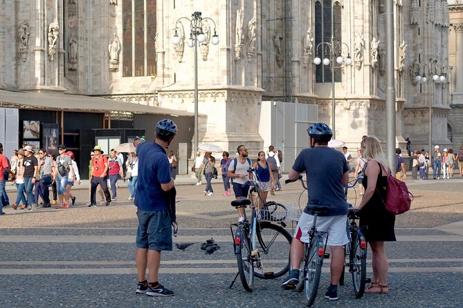 Private Bicycle Tour in Milan 3 Hours - Guide Services