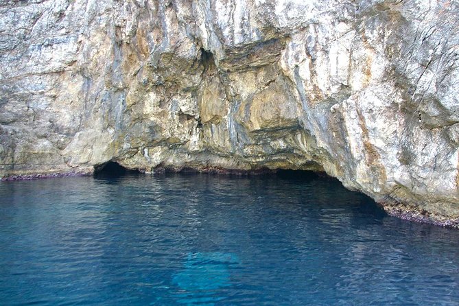 Private Boat Tours Dubrovnik: Elaphiti Islands & Blue Cave - Private Boat and Tour Experience