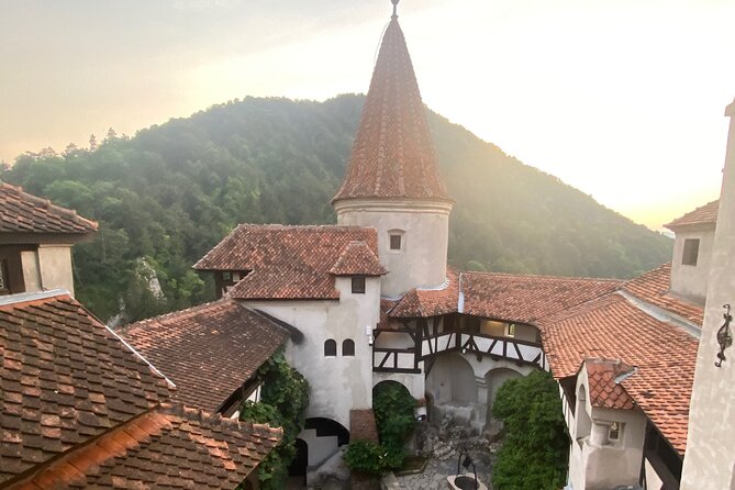 PRIVATE Day-Trip - Peles Castle, Bran Castle, Brasov - Brasov