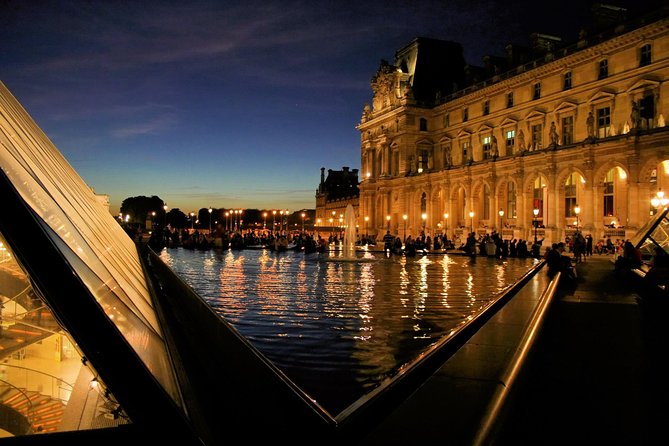 Private Night Tour at the Louvre - History and Legends