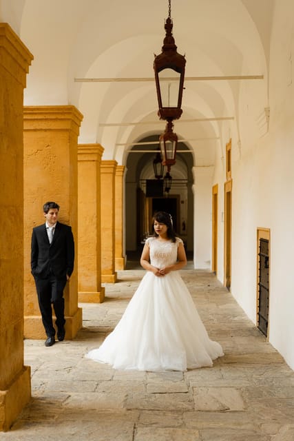 Private Photoshoot Walk at Eggenberg Palace in Graz - Meeting Point and Access