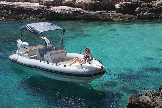 Private Speed Boat Tour of Hvar South Shore & Pakleni Islands - Exploring Hvar South Shore